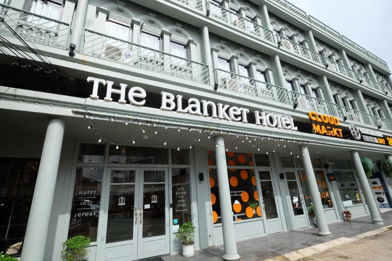 The Blanket Hotel Phuket Old Town Экстерьер фото